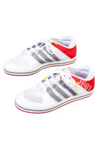 Кроссовки ADIDAS, с логотипом RAVENOL, цвет белый/красный/серый.